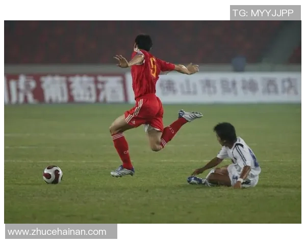 中国足球球星有哪些知名人物他们的成就与贡献是什么 中国足球球星有哪些知名人物他们的成就与贡献是什么