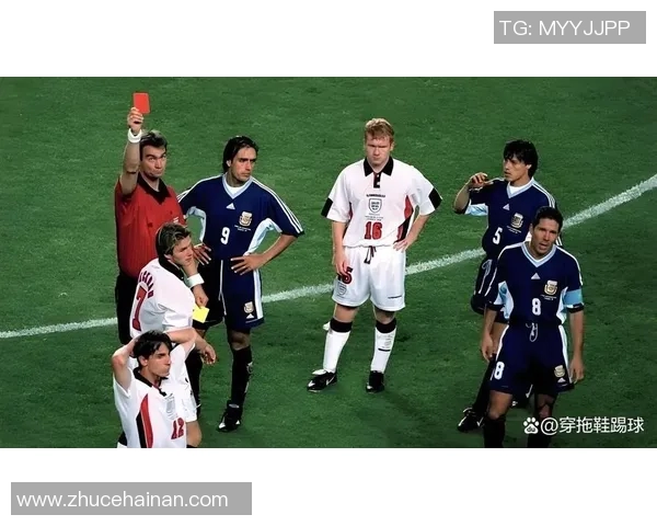 球星救赎之路探寻足球精神与逆境重生力量 球星救赎之路探寻足球精神与逆境重生力量